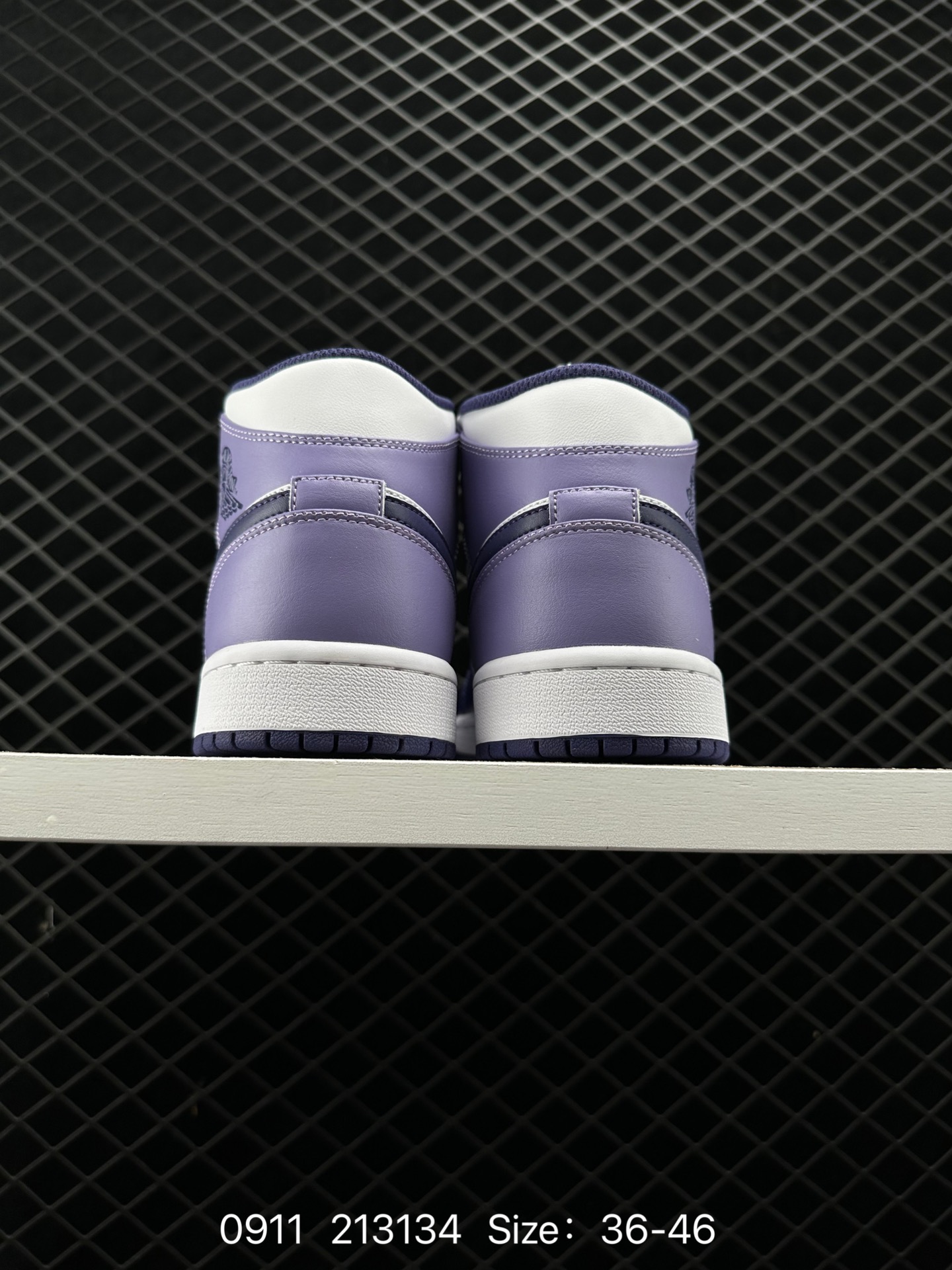 Air Jordan 1 Mid  AJ1